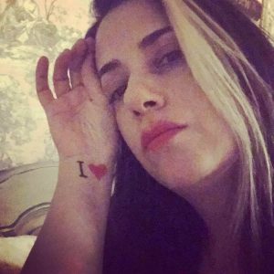 עדות על טיפול בכאבים אצל יפים וייץ